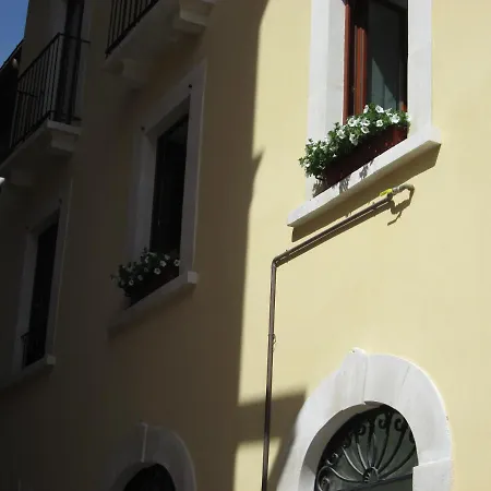 Regina Margherita Apartment *