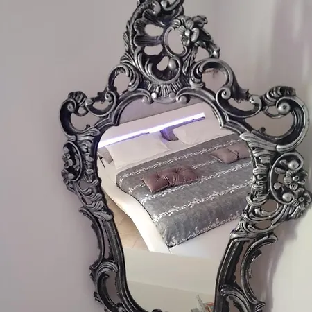 Regina Margherita Apartment *