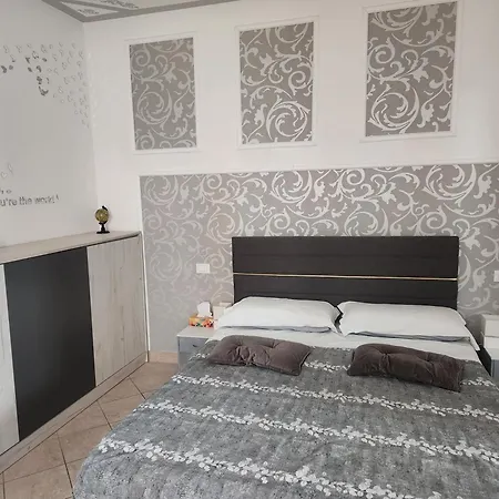 Regina Margherita Sauna * LʼAquila